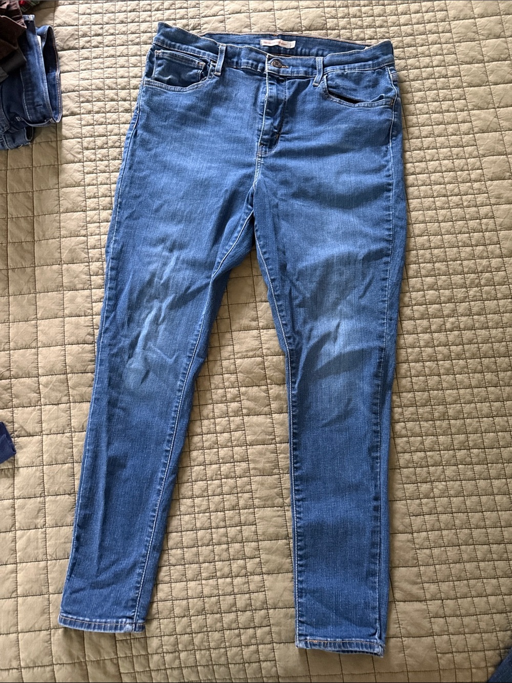Levi's Medium Blue Women's Skinny Jeans